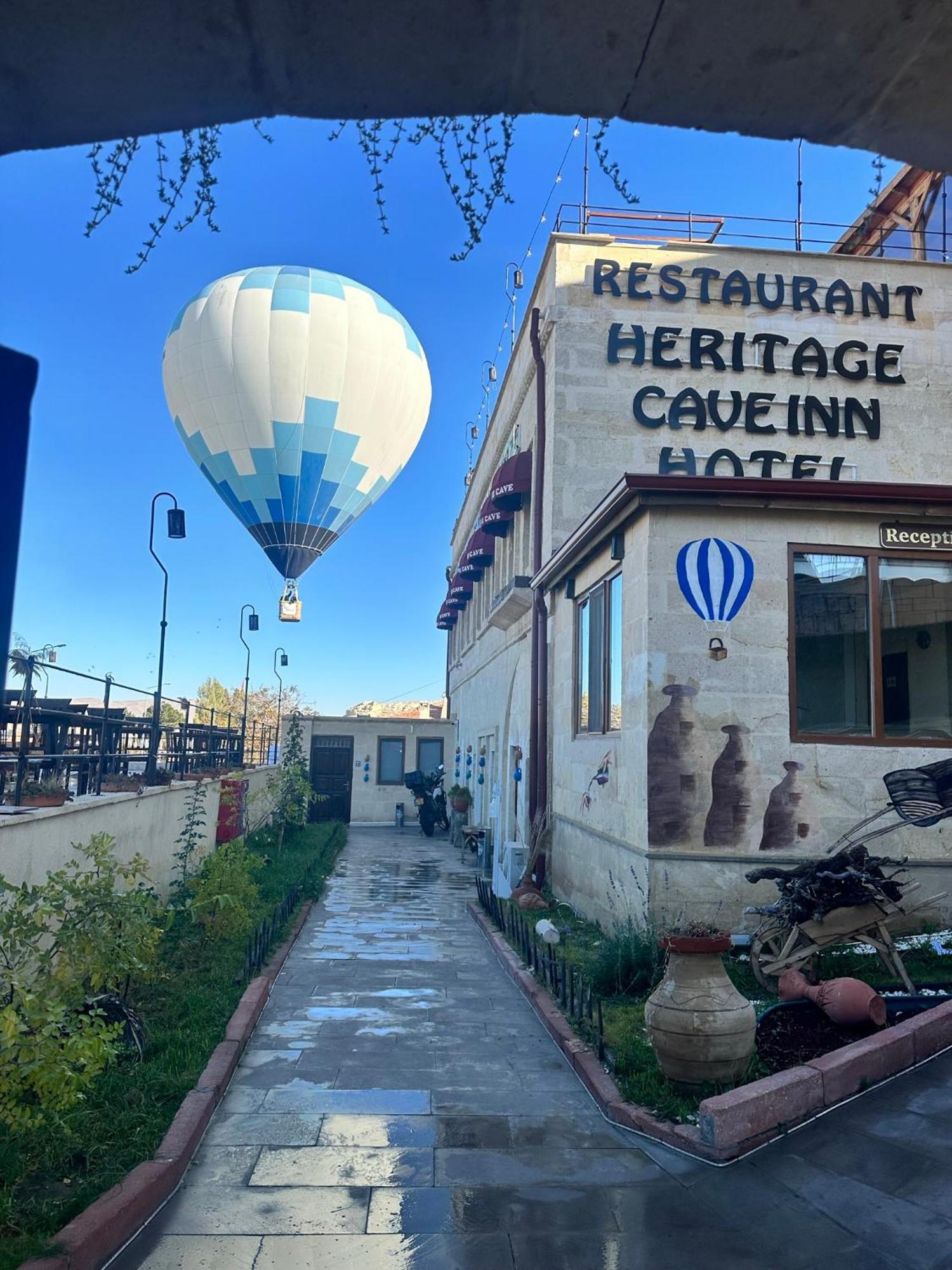 Heritage Cave Inn Hotel 格雷梅 外观 照片